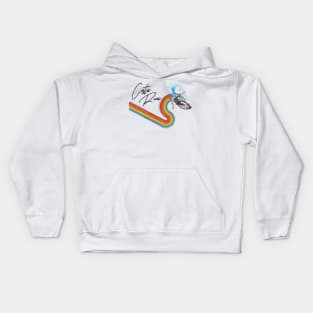 Retro 70s/80s Style Rainbow Surfing Wave Costa Rica Kids Hoodie